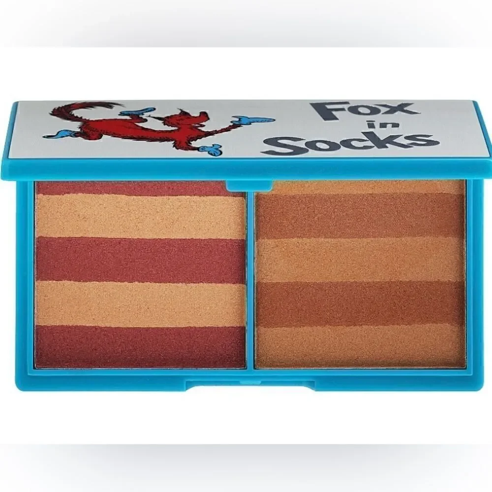 NWT/NIB Revolution Dr Seuss contour palette
